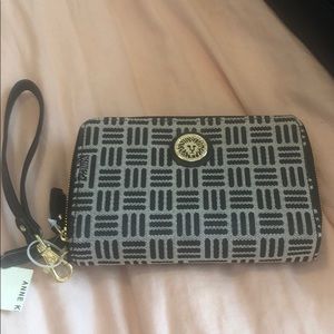 Ann Klein wristlet